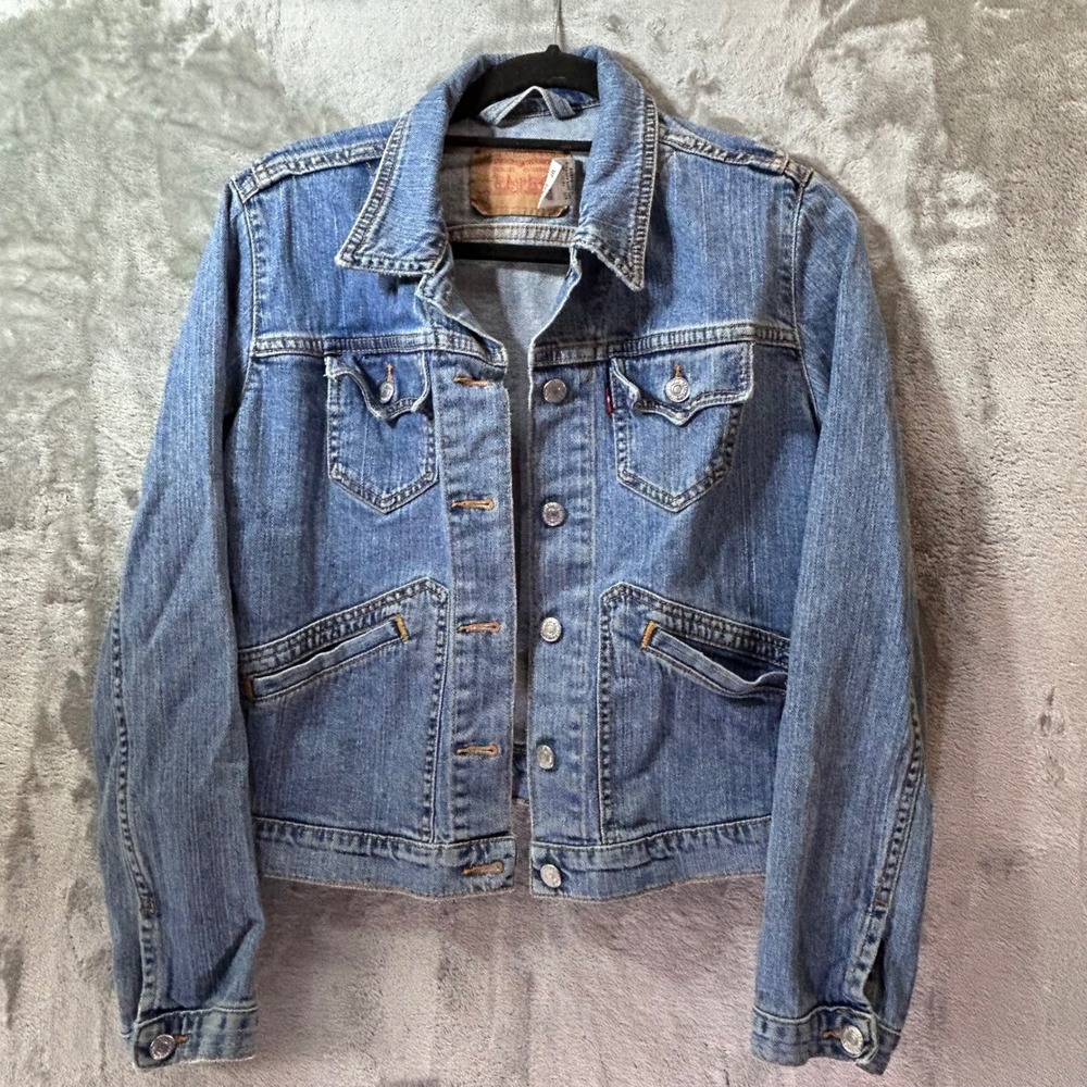 Levi's Womens Trucker Jacket Large JR Medium Wash Denim Cotton Blend Button READ